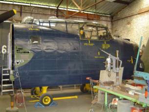 Avro 683 Lancaster NX664