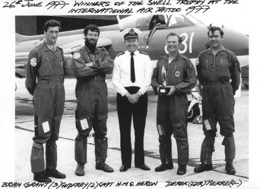 Les vainqueurs du SHELL TROPHY le 26 juin 1977